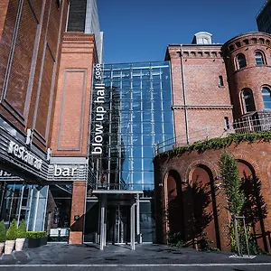 https://blow-up-hall-5050.poznan-hotels.com