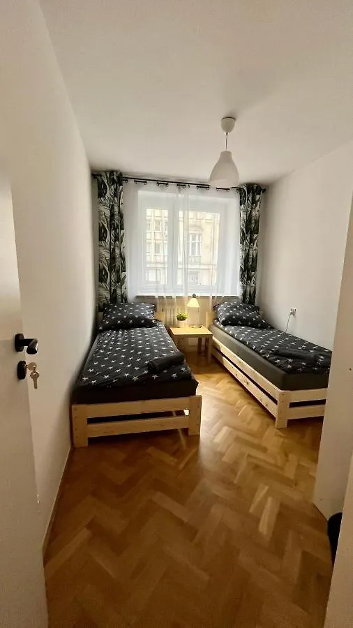 Warszawa Krucza Pokoje Hostel Warsaw