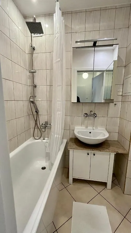 Warszawa Krucza Pokoje Hostel Warsaw