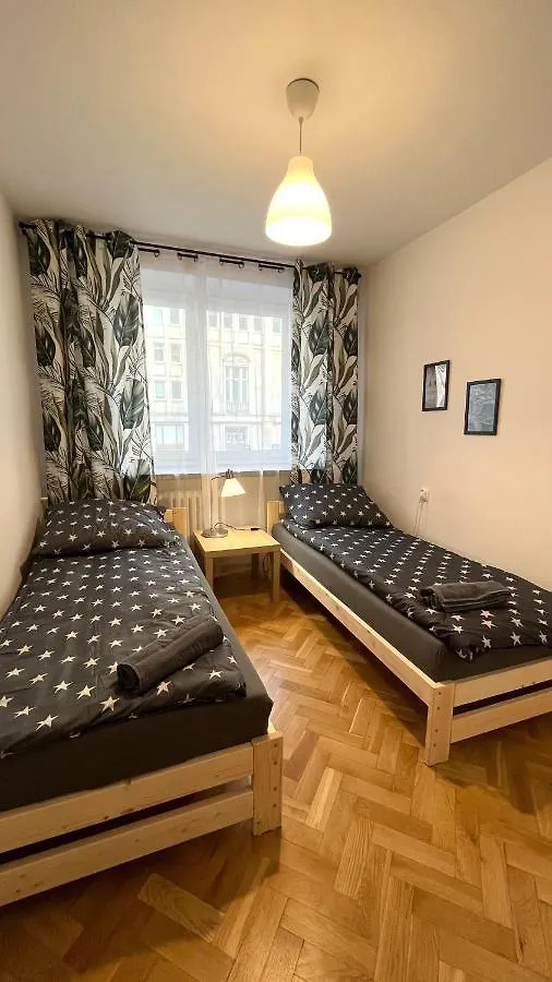 Warszawa Krucza Pokoje